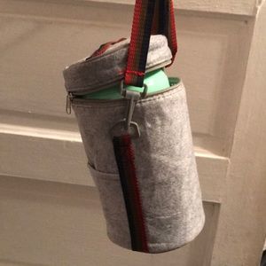 Thermos with insulated bag